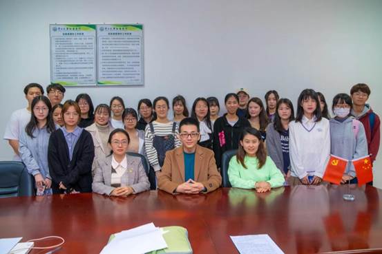 277e3ffb7da4425ef95fc5837c3d805